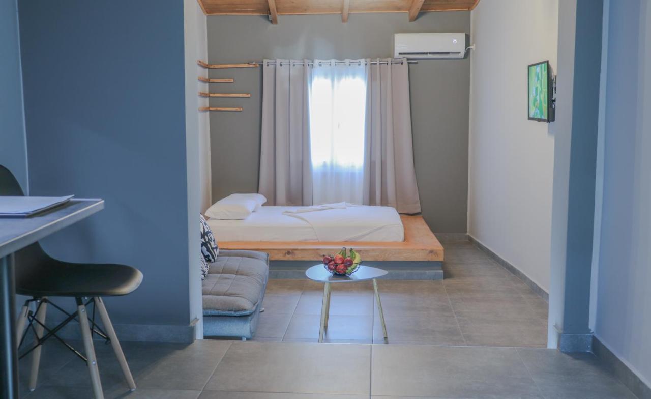 Spitakia-Cozy & Comfy Apartments 10Minutes From The Airport Αρτέμιδα Εξωτερικό φωτογραφία