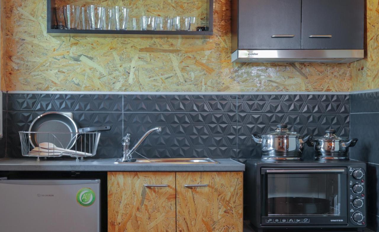Spitakia-Cozy & Comfy Apartments 10Minutes From The Airport Αρτέμιδα Εξωτερικό φωτογραφία