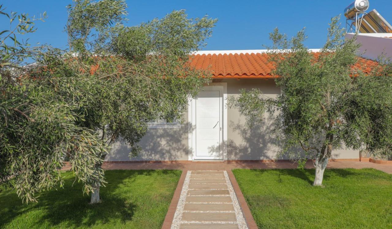 Spitakia-Cozy & Comfy Apartments 10Minutes From The Airport Αρτέμιδα Εξωτερικό φωτογραφία
